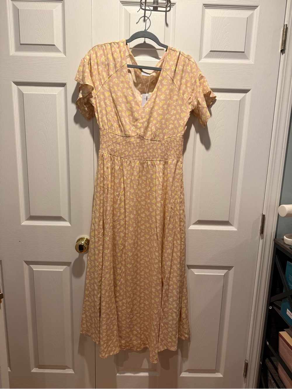 Smocked Waist Yellow Floral Maxi Dress with V-Neck